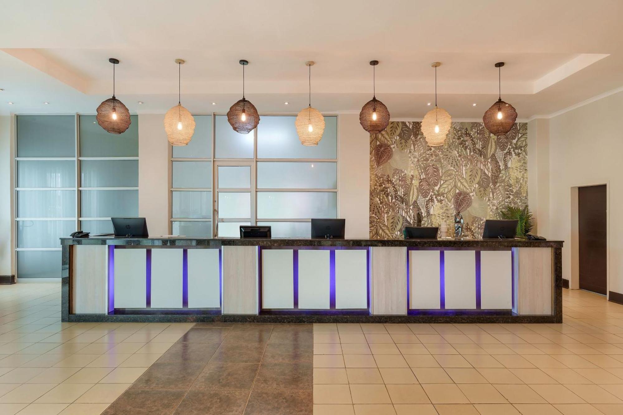 Protea Hotel By Marriott Lusaka Exterior foto
