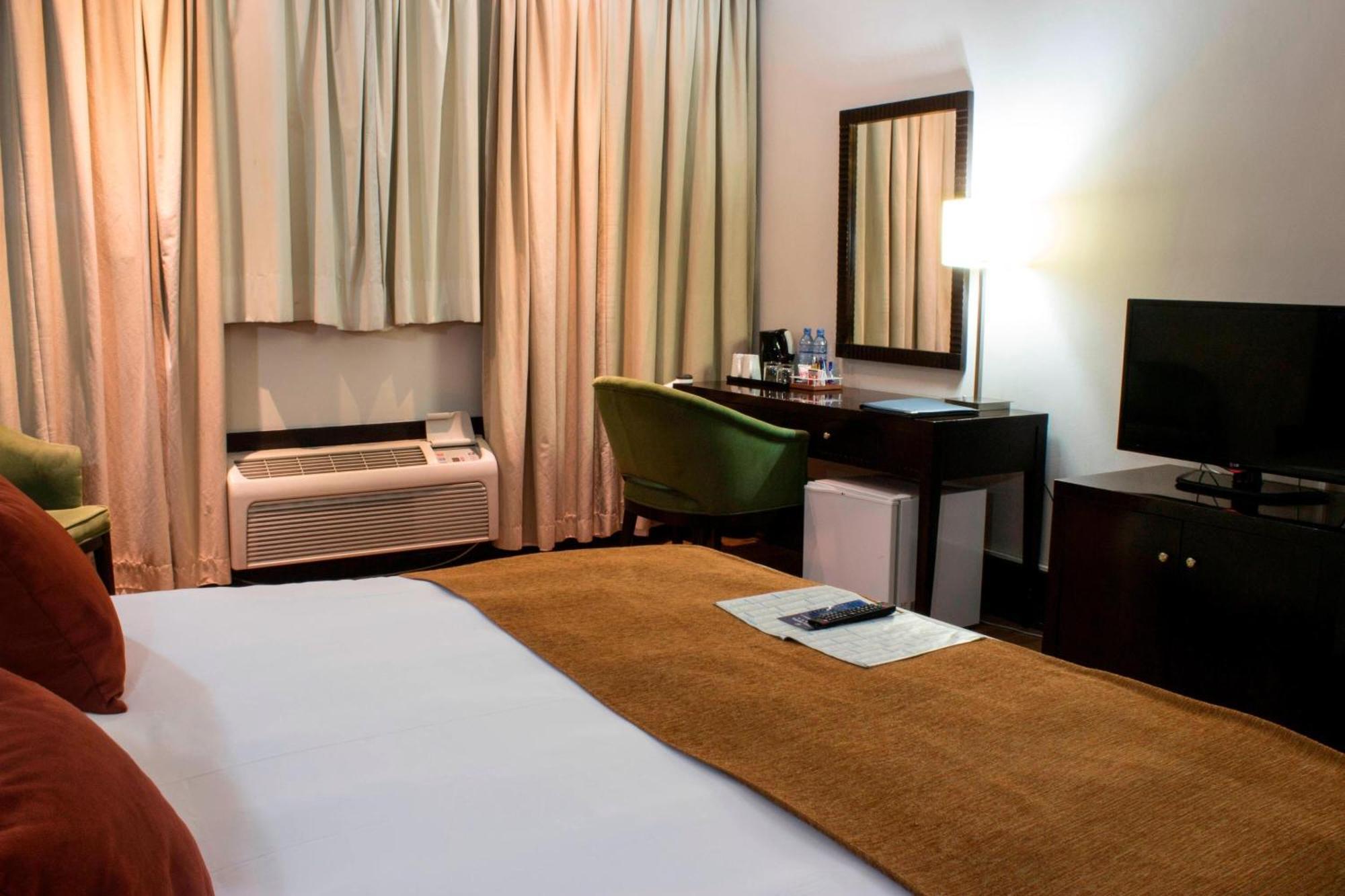 Protea Hotel By Marriott Lusaka Exterior foto